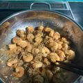 Bùi Vương Quốc Anh's cooksnap of when they made Tôm Nõn Rang (Rim) Cực Phẩm.