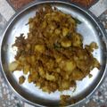 Kavya gupta 's cooksnap of when they made Boiled Potatoes fry.