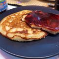 El cooksnap de Miranda Ines Lopez cuando hizo Pancakes de chocolate con dulce de leche, banana y arándanos.