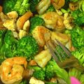 Kia Roberts's cooksnap of when they made Garlic & lemon pepper shrimp and broccoli.