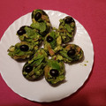 El cooksnap de Virtudes Naharro Diaz cuando hizo Aperitivo de aguacates rellenos al aroma de albahaca - veggie.