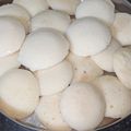 Babita Varshney का कुकस्नैप जब उन्होंने सूजी की इडली (sooji ki idli recipe in Hindi) बनाया था।