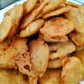 Naureen Khan Lodhi's cooksnap of when they made Potato Pakora.