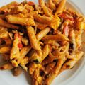 Cooksnap-ul lui Alina's Tasty Recipes atunci când a preparat Pastă integrală cu legume și sos de smântână.