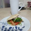 El cooksnap de Kenea Andrea cuando hizo Pan Pita Integral.- Ideal para sándwich!.