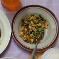 Cooksnap Nur Afiqah Daud semasa beliau membuat Sawi Goreng Pecah Telur.
