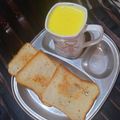 Khyati Joshi Trivedi's cooksnap of when they made હળદર વાળું હેલ્ધી દૂધ (Haldar Valu Milk Recipe In Gujarati).