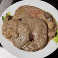 El cooksnap de Selena Grimes Rodriguez cuando hizo Hamburguesas de ternera en salsa de champiñones.