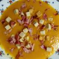 El cooksnap de Merche MR cuando hizo Crema de calabaza con crujiente de jamón.