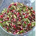 Muniya का कुकस्नैप जब उन्होंने अंकुरित मूंग की चाट (ankurit moong ki chaat recipe in Hindi) बनाया था।