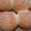 Cooksnap από Ευγενία Τσαουσιδου στη συνταγή Αφράτα ψωμάκια τύπου μαργαρίτα 🍞