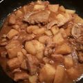 El cooksnap de kika cuando hizo Chuletas de puerco con papas en chile de árbol.