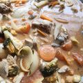 Cooksnap Sharifah Lisa semasa beliau membuat Tomyam Ayam Simple & Sedap.