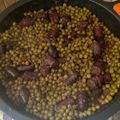 El cooksnap de Sara García Ramajo cuando hizo Salchichas frescas al vino tinto con guisantes.
