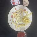 Rekha Vora's cooksnap of when they made પોટેટો ચિપ્સ (Potato Chips Recipe In Gujarati).