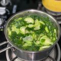 Cooksnap của Rose Truong khi họ làm theo món Canh rau dền nấu mướp