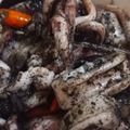 Cooksnap dari Vishy untuk resep 96. Tumis Cumi Tinta Hitam