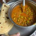 Manju Goyal का कुकस्नैप जब उन्होंने आलू मटर की सब्जी (aloo matar ki sabzi recipe in Hindi) बनाया था।