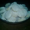 Cooksnap dari Putri Wullan untuk resep Kue putri salju teflon,NO OVEN,NO MIXER nyess di mulut