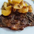 Cooksnap από dcroula στη συνταγή Μπριζόλες χοιρινές με πατάτες στο φούρνο
