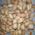 Cooksnap dari Elvira SyilaShop untuk resep Biji Ketapang Renyah