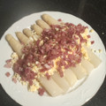 El cooksnap de Maribel cuando hizo Espárragos con Jamón Ibérico y Huevo cocido picado.