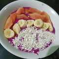 Cooksnap dari Rizkiantuty untuk resep Smoothies bowl (buah naga, pisang, strawberry)