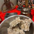Sunita Singh का कुकस्नैप जब उन्होंने मखाना मेवा पाग (जन्माष्टमी विशेष) (Makhana mewa pag recipe in hindi) बनाया था।