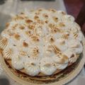 El cooksnap de mmartinote cuando hizo Torta rogel o Torta alfajor.