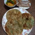 স্বর্নাক্ষী চ্যাটার্জি 's cooksnap of when they made কড়াইশুঁটির কচুরি (Karaisuntir kochuri recipe in Bengali).