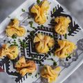 Cooksnap MinSha semasa beliau membuat Snek Sosej Pouch.