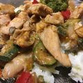 czakos Cooksnap-ja, amikor elkészítette a(z) Pirított, zöldséges csirkemell, üvegtésztával receptet.