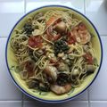 Jennifer Liu 的 蒜香蕃茄鮮蝦義大利麵 cooksnap