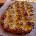 El cooksnap de Toni Martín cuando hizo Coca de Sant Joan 2024 v2: De crema, naranja confitada, almendras y piñones.