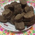 صورة من عائلتي وطن وأنا من دونهم غربة، شاركها بعد تجربة وصفة ليزي كيك 🌰🍰