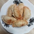 Cooksnap dari Ibuk GendiSandy untuk resep Pastel (kulit renyah eggless)