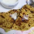 पूनम सक्सेना का कुकस्नैप जब उन्होंने आलू के पराठे (aalu ke parathe in Hindi recipe बनाया था।