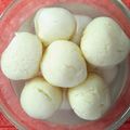 Sunanda Das's cooksnap of when they made রসগোল্লা(Rasgulla recipe in Bengali).