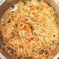 El cooksnap de carmen2026 cuando hizo Fideos o Noodles de arroz con gambas, pollo y salsa de soja.