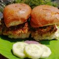 Srabani Roy 's cooksnap of when they made চিকেন বার্গার (Chicken burger recipe in Bengali).
