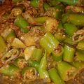 Munni modi का कुकस्नैप जब उन्होंने अचारी मिर्च (achari mirch recipe in Hindi) बनाया था।
