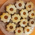 Mike Tünde Cooksnap-ja, amikor elkészítette a(z) Valentin-napi linzer receptet.