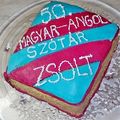 Törzsök Éva Cooksnap-ja, amikor elkészítette a(z) Nyújtható fehér fondant receptet.