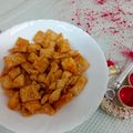 pinky makhija का कुकस्नैप जब उन्होंने काजू मठरी (kaju mathri recipe in Hindi) बनाया था।