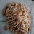 El cooksnap de Sangre Negra Banda cuando hizo Fideos "fritos" chinos.
