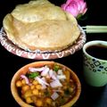 Sheela Biswas 's cooksnap of when they made লুচি ও নিরামিষ ঘুগনি(Luchi o niramish ghugni recipe in bengali).