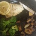 Elisabeth 's cooksnap of when they made Rosemary Lemon Chicken.