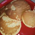 Cooksnap de Jéssica Gonçalves quando cozinhou Panquecas simples e fofas.