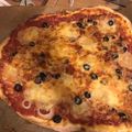 Sophie V.'s cooksnap of when they made Pizza 4 Jahreszeiten mit Knusperboden.