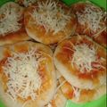 Cooksnap dari Nurhayati untuk resep Pizza Mini Ekonomis (Tanpa telur, tanpa oven)
